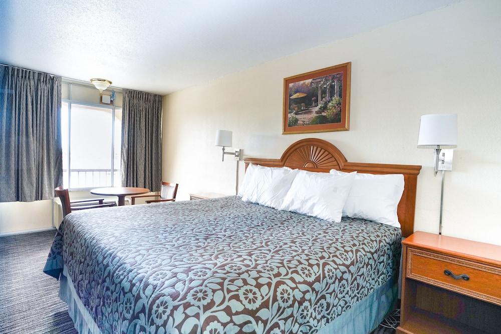 Days Inn By Wyndham Lake City I-75 Extérieur photo